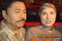 Muchsin Alatas dan Titik Sandhora