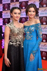 Natasha Irvina, Adik Kimberly Rider Yang Super Cantik & Bule Abis