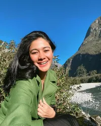Naysilla Mirdad Diam-Diam Jago Diving, Intip Foto-Fotonya Saat Menyelam di Laut Dalam