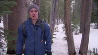 Nekad, Nick Jonas Telanjang Dada Berenang di Sungai Beku