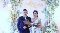 Ngaku Sudah Menikah 15 Agustus Silam, Ini 13 Potret Kemeriahan Pernikahan Nella Kharisma dan Dory Harsa