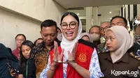 Nikita Mirzani Minta Tetapkan Reza Gladys Sebagai Tersangka Keterangan Palsu