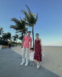 Nikita Willy Kondangan di Bali Bareng Indra Priawan dan Baby Issa, Pancarkan Aura Hot Mama
