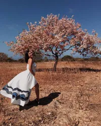 Nikmati Indahnya Sumba, Glenn Fredly Bahagia Umumkan Kehamilan Mutia Ayu