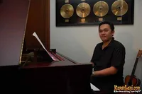 Nia Daniati - Farhat Abbas Lebaran
