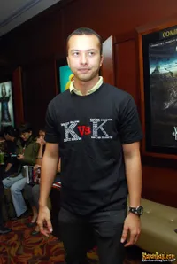 Nicholas Saputra di Jakarta Theatre