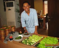 Nico Siahaan Buka Restoran Sunda