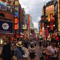 Nikmati Romantisnya Jepang Bareng Dinda Kanyadewi
