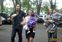 Nirina - Ernest di Perayaan Ultah Keanu
