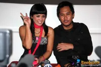 Nirina Zubir - Ernest Cokelat di Blitzmegaplex