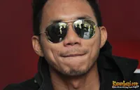 Norman Kamaru Anggap Yenny Anggraeny Adik