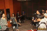 Nuri Maulida Latihan Untuk Acara Ulang Tahun Stinky
