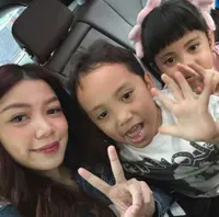 Sempat Tak Mau Pertemukan Anak dengan Kekasih, Begini Keseruan Regina Phoenix Main Bareng Xabiru dan Chava - Netizen: Hati Rachel Luas Banget!