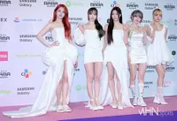OOTD Idol K-Pop di Red Carpet MAMA 2023 Day 2, dari LE SSERAFIM Sampai SEVENTEEN