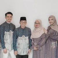 Orangtua Meninggal Karena Covid-19, 8 Momen Irwansyah Bareng Ayah dan Ibu yang Kini Tinggal Kenangan