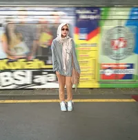 Outfit Cantik Zaskia Mecca, Bukti Hijab Makin Simpel & Stylish!