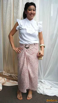 Olivia Zalianty di Bintaro