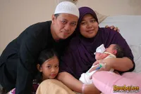 Opick Dan Istrinya di RSIA Hermina Bekasi