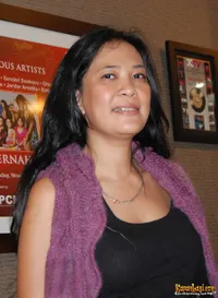 Oppie Andaresta di Jalan Johar Menteng