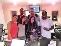 Pakai Baju Ketat, Cita Citata Rekaman Video Klip di New York