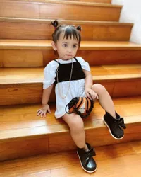 Pakai Crop Top Hingga Dress, Ini Potret Cantik Zaenab Putri Young Lex yang Stylish Menggemaskan