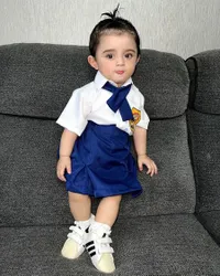 Pakai Kostum Seragam SMP, Baby Guzel Putri Ali Syakieb dan Margin Cantiknya Kelewatan - Bikin Gemas Netizen