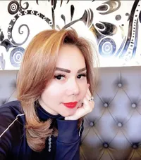 Pamer Foto Lawas, Femmy Permatasari Bandingkan Hidungnya Sendiri