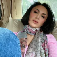 Pamer Foto Selfie, Intip 8 Potret Hidung Mancung Yuni Shara yang Jadi Sorotan - Netizen Sebut Agak Aneh