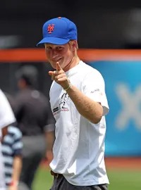 Parade Foto Ekspresi Lucu Pangeran Harry, Awas Ngakak Seharian!