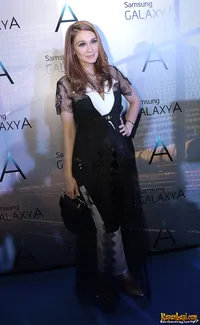 Parade Seleb Kece di Peluncuran Samsung Galaxy A, Cantik Badai!