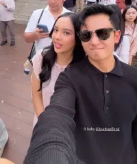 Pasangan Serasi, 8 Potret Lyodra dan Randy Martin Main ke Pantai - Sweet Romantis Bikin Gemas