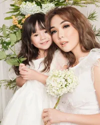 Pemotretan Bareng Gisel, Gaya Fierce Gempi Sukses Curi Perhatian!