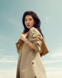 Pemotretan Cantik Bae Suzy Untuk Brand Jam Tangan Mewah 'LONGINES', Pancarkan Aura Anggun di Usia 27 Tahun
