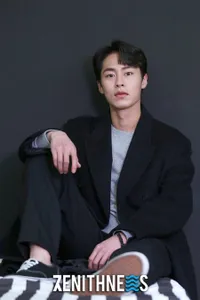 Pemotretan Lee Jae Wook di Taiwan, Ekspresinya Ganteng Tapi Kocak