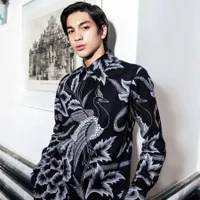 Pemotretan Terbaru Eddy Meijer Anak Maudy Koesnaedy Sebagai Model, Perpaduan Belanda Indonesia yang Ganteng Banget