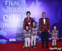 Penampilan Kece Para Aktor Hadir di Festival Film Indonesia 2018