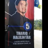 Pendidikannya Jadi Gunjingan, 10 Potret Thariq Halilintar yang Kini Jadi Caleg DPRD - Netizen: SMA Paket C Kok Nekat