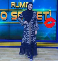8 Potret Kartika Putri yang Kini Ramai Jadi Sorotan dan Cibiran Netizen, Diminta Fokus Dengan Diri Sendiri: Jangan Nyinyir Mulu!