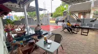Penuh Kenangan Masa Kecil, 12 Potret Rumah Dewi Perssik di Kampung Halaman