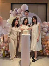 Perayaan Satu Bulan Anak Nita Vior bak Aqiqah, Rambutnya Dipotong Juga