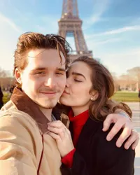 Perayaan Valentine Demi Lovato, Kim, Kylie - Seleb Hollywood Lain