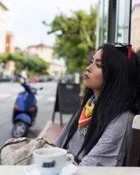 Perjalanan Ayushita di Italia, Apik Diabadikan Oleh Dion Wiyoko 