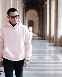 Perkara dengan Wenny Ariani Sudah Selesai, Inilah 8 Potret Rezky Adhitya yang Semakin Bahagia dan Dekat dengan Anak