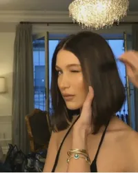 Persiapan Seleb Sebelum ke Met Gala, Potong Rambut - Work Out