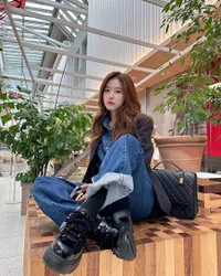 Pesan Kim So Eun 'Istri' Song Jae Rim di 'We Got Married', Lepas Kepergian Mendiang di Hari Pemakaman