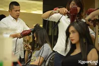 Pesona Cantik Tiara, Putri Mulan Jameela Ikut Sang Mama Perawatan