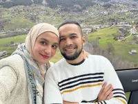 Phobia Ketinggian, Ini Potret Kocak Teuku Wisnu Diajak Shireen Sungkar Naik Cable Car di Swiss - Hanya Terdiam Sampai Meriang