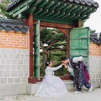 Photoshoot Mike Lewis & Pacar Barunya di Korea, Semesra Prewed!