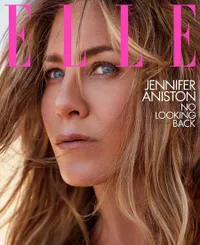 Photoshoot Terbaru Jennifer Aniston Bareng Elle Magazine