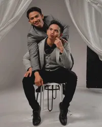 Potret 8 Penyanyi Dangdut Dengan Saudara Kandung Sesama Pedangdut, Kompak Satu Sama Lain
